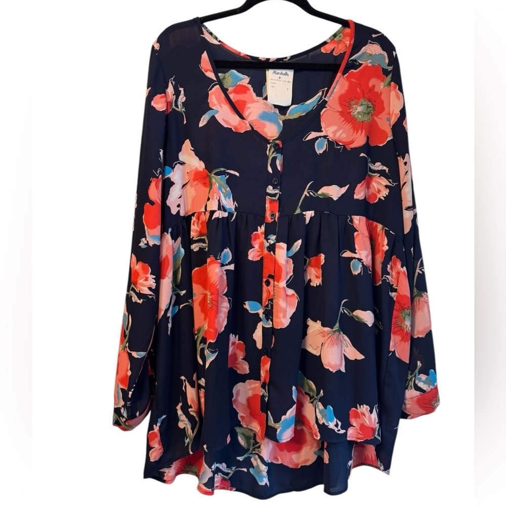Floral Navy‎ Blouse